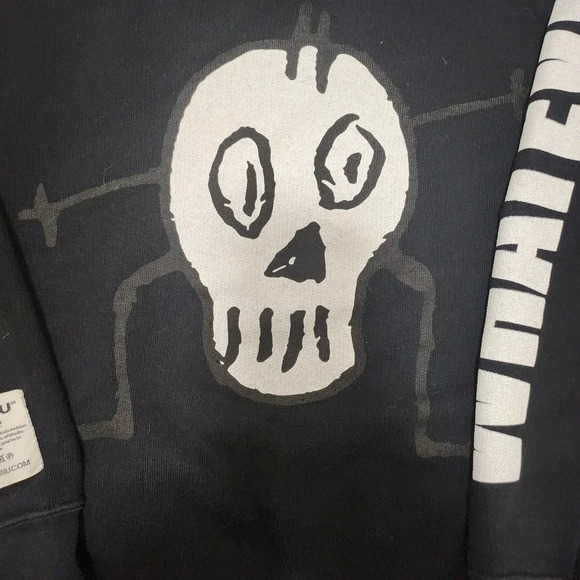 Nununu Skull Sweatshirt - Picture 2 of 10